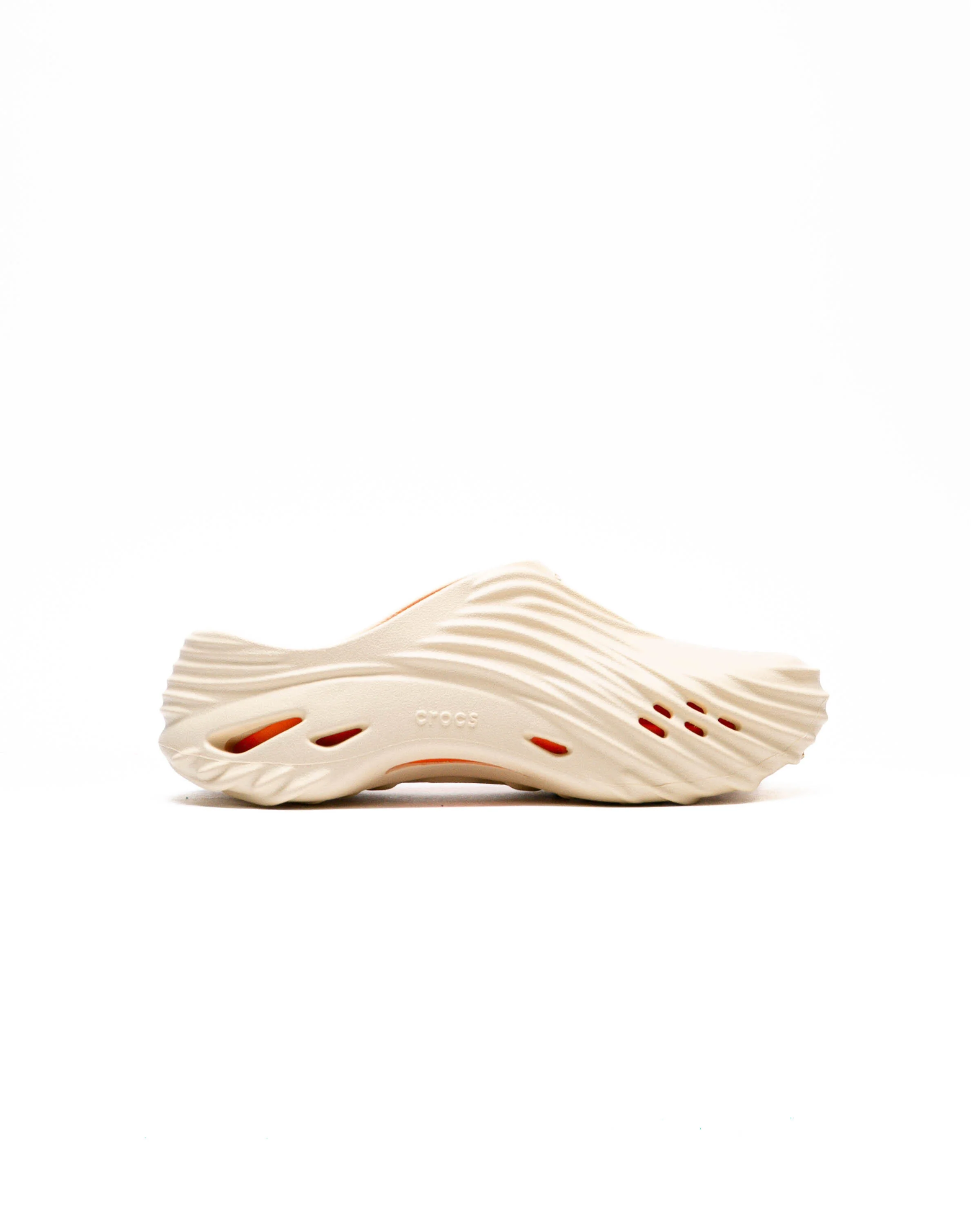 Crocs Echo Wave
