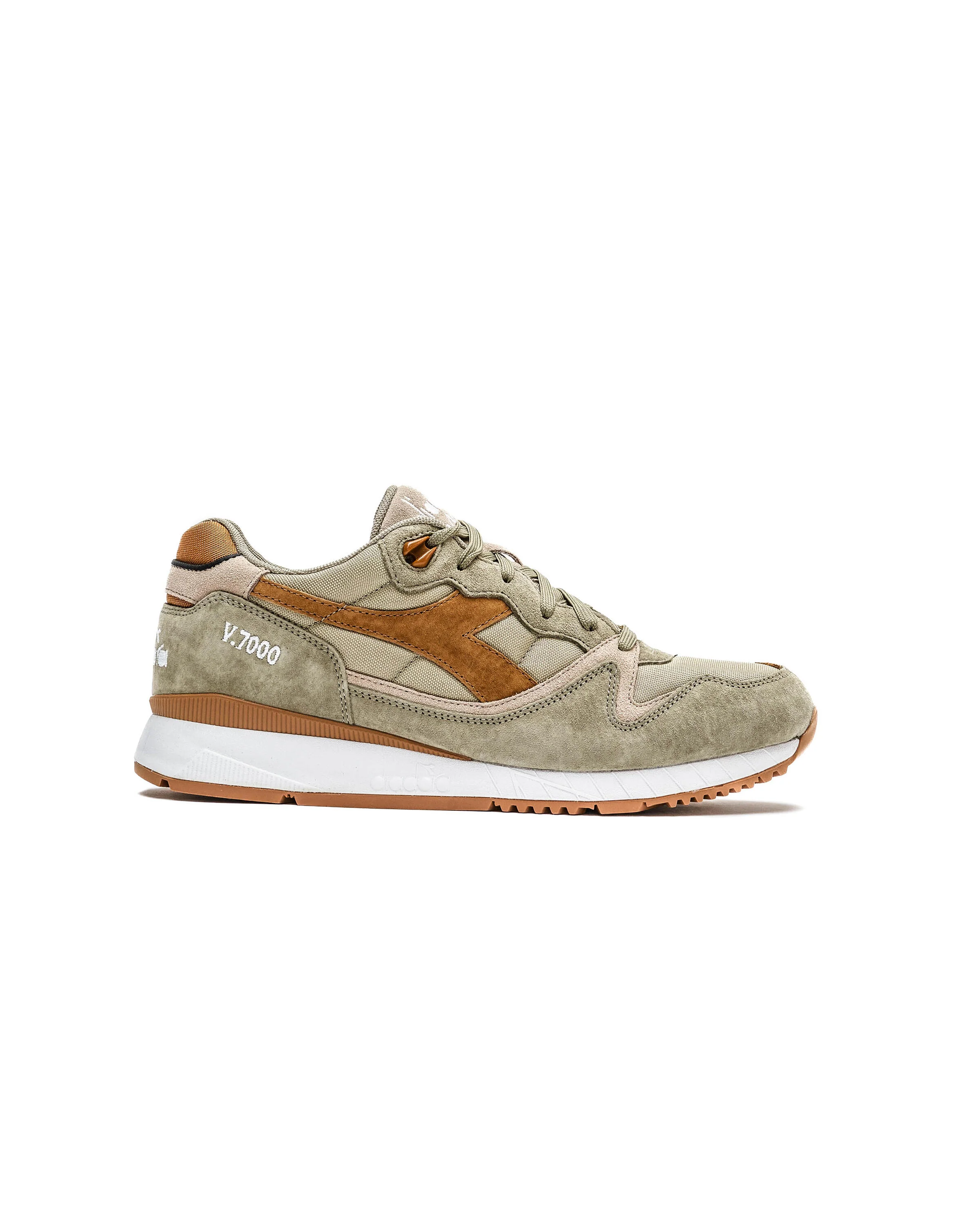 Diadora V7000  WINTER