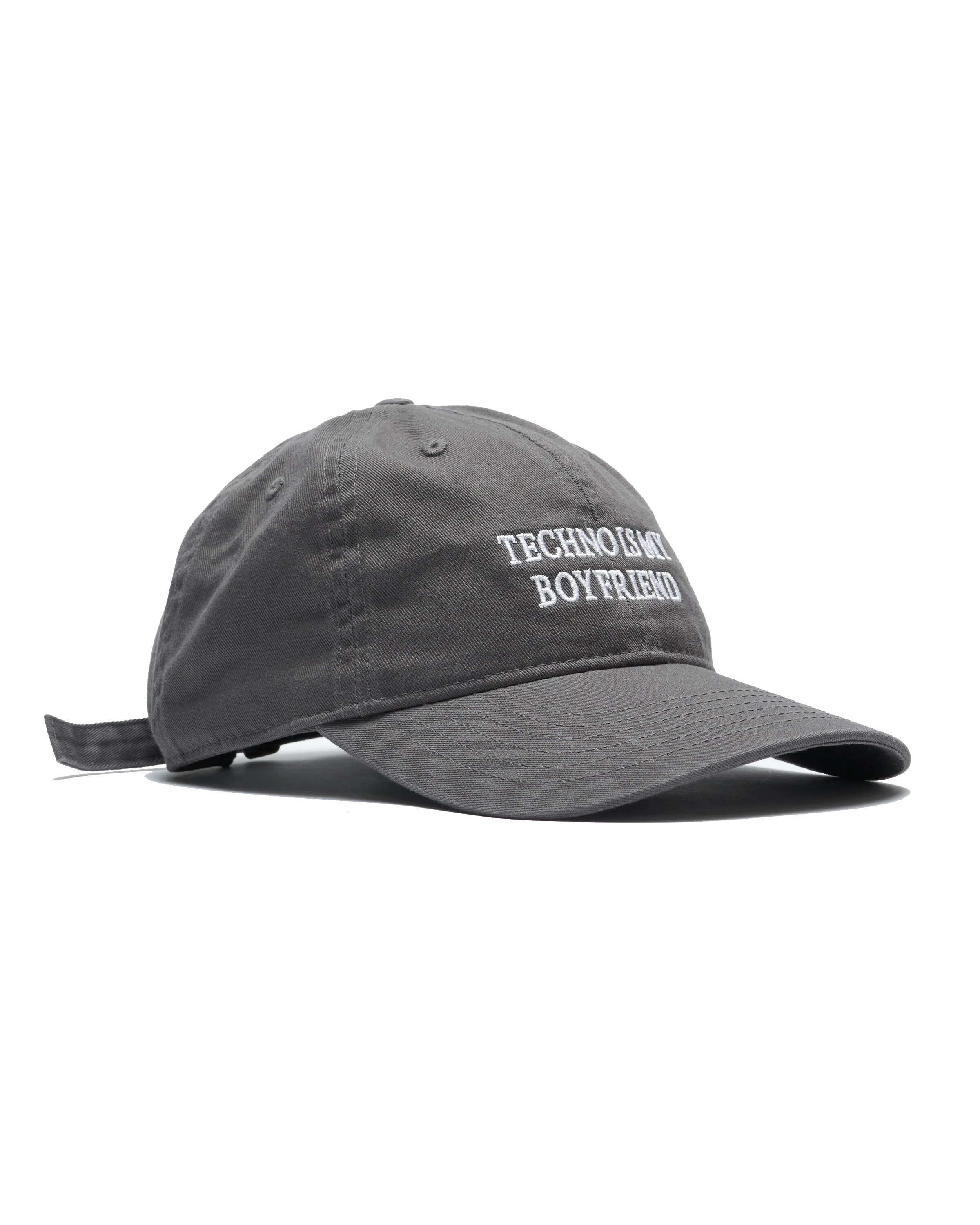 IDEA TECHNO IS MY BOYFRIEND HAT
