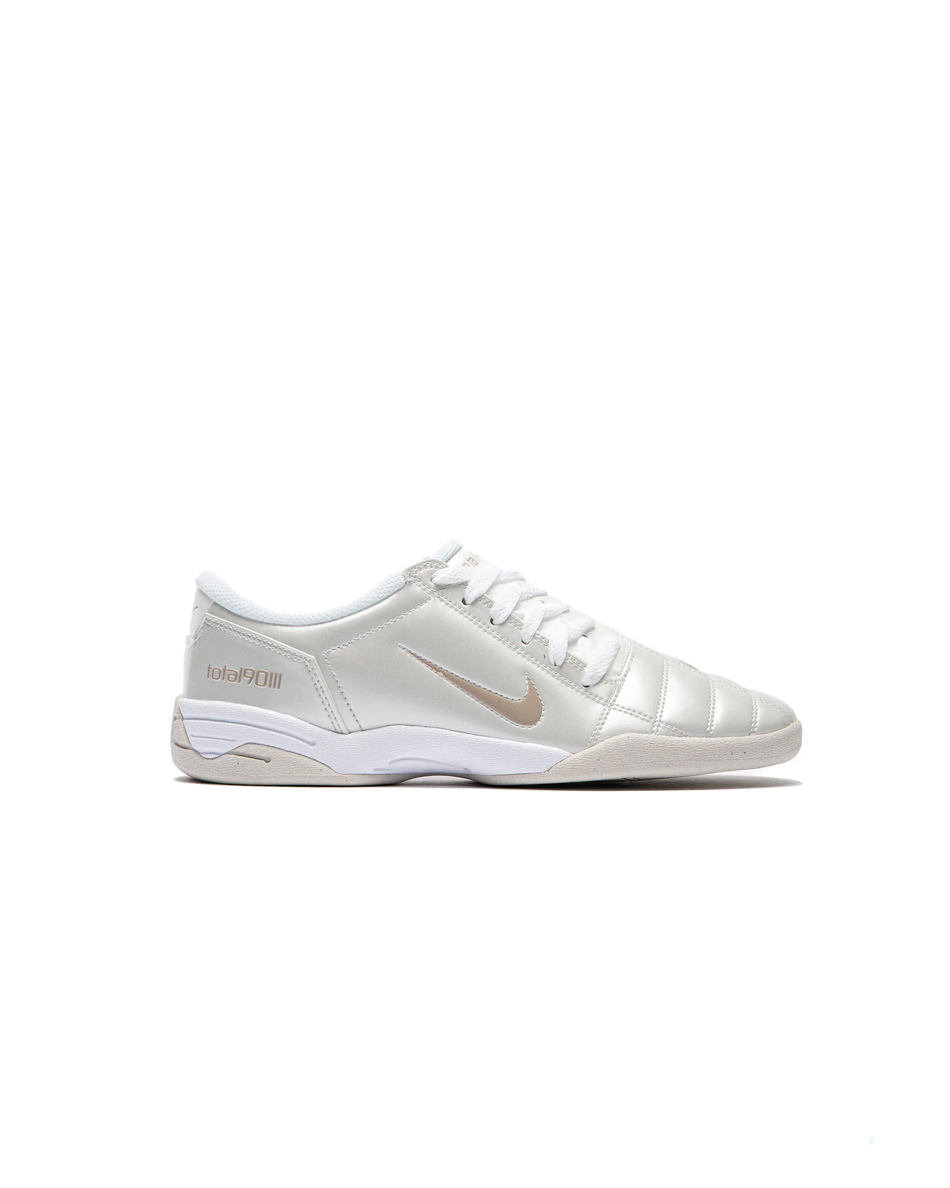 Nike Total 90