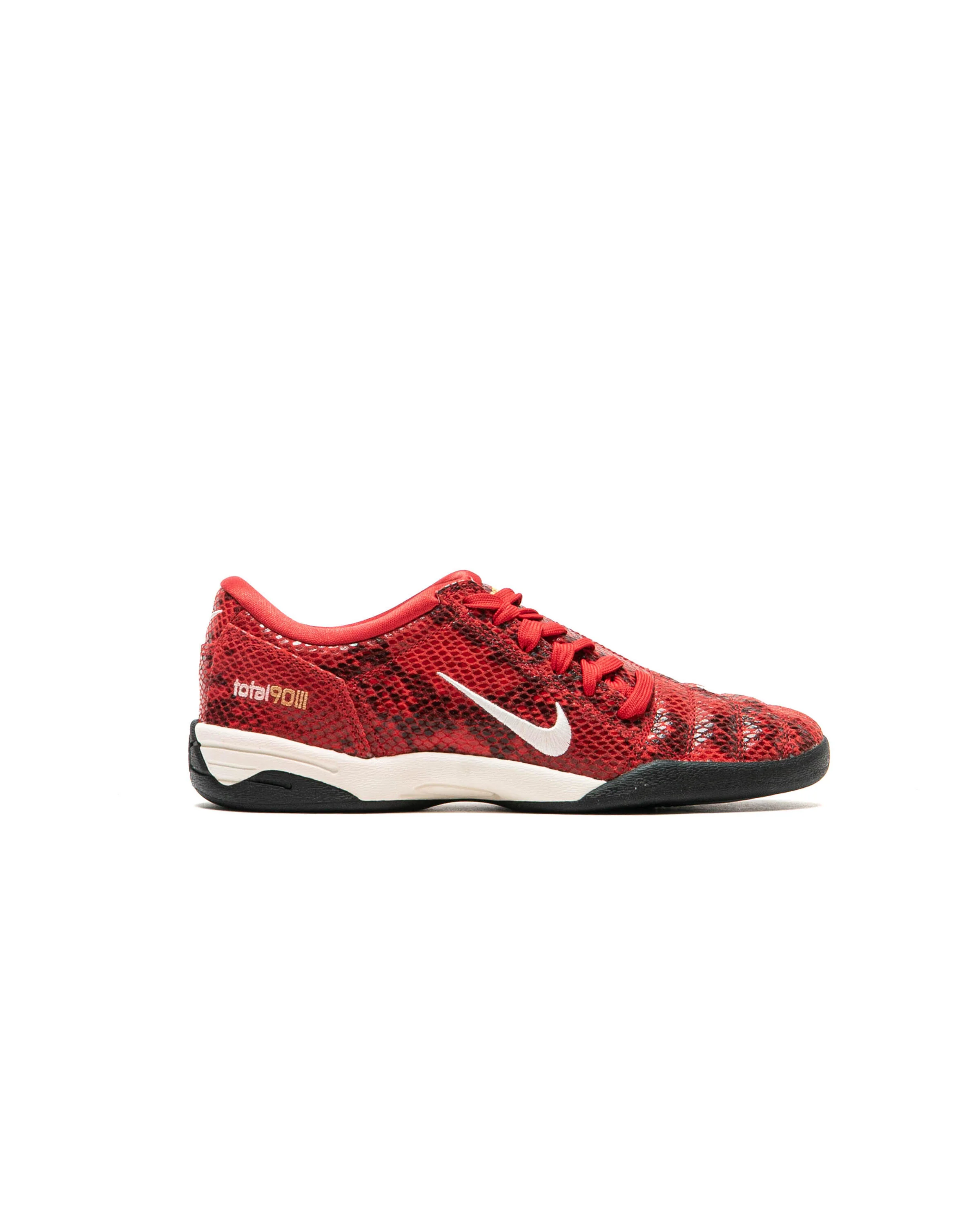 Nike WMNS Total 90 SE