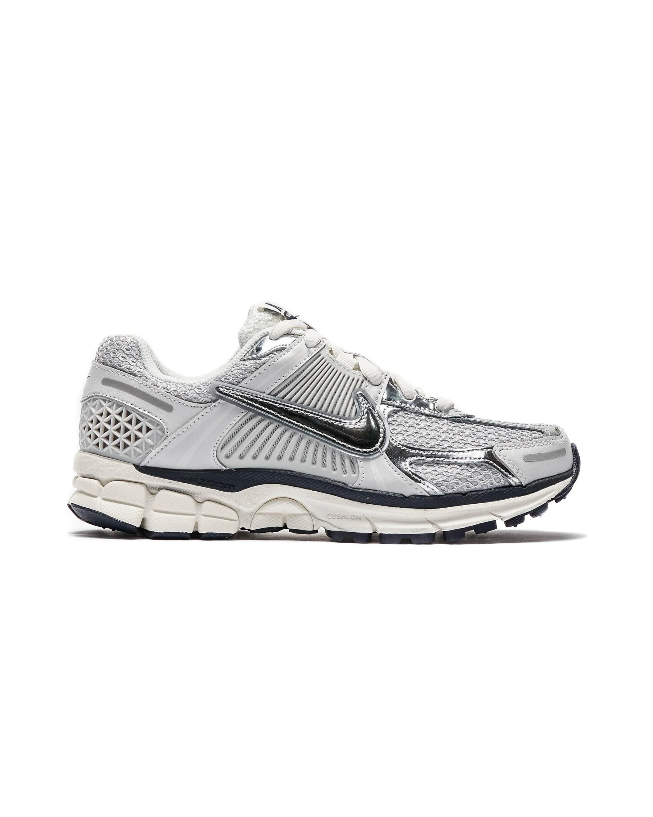 Nike WMNS Zoom Vomero 5