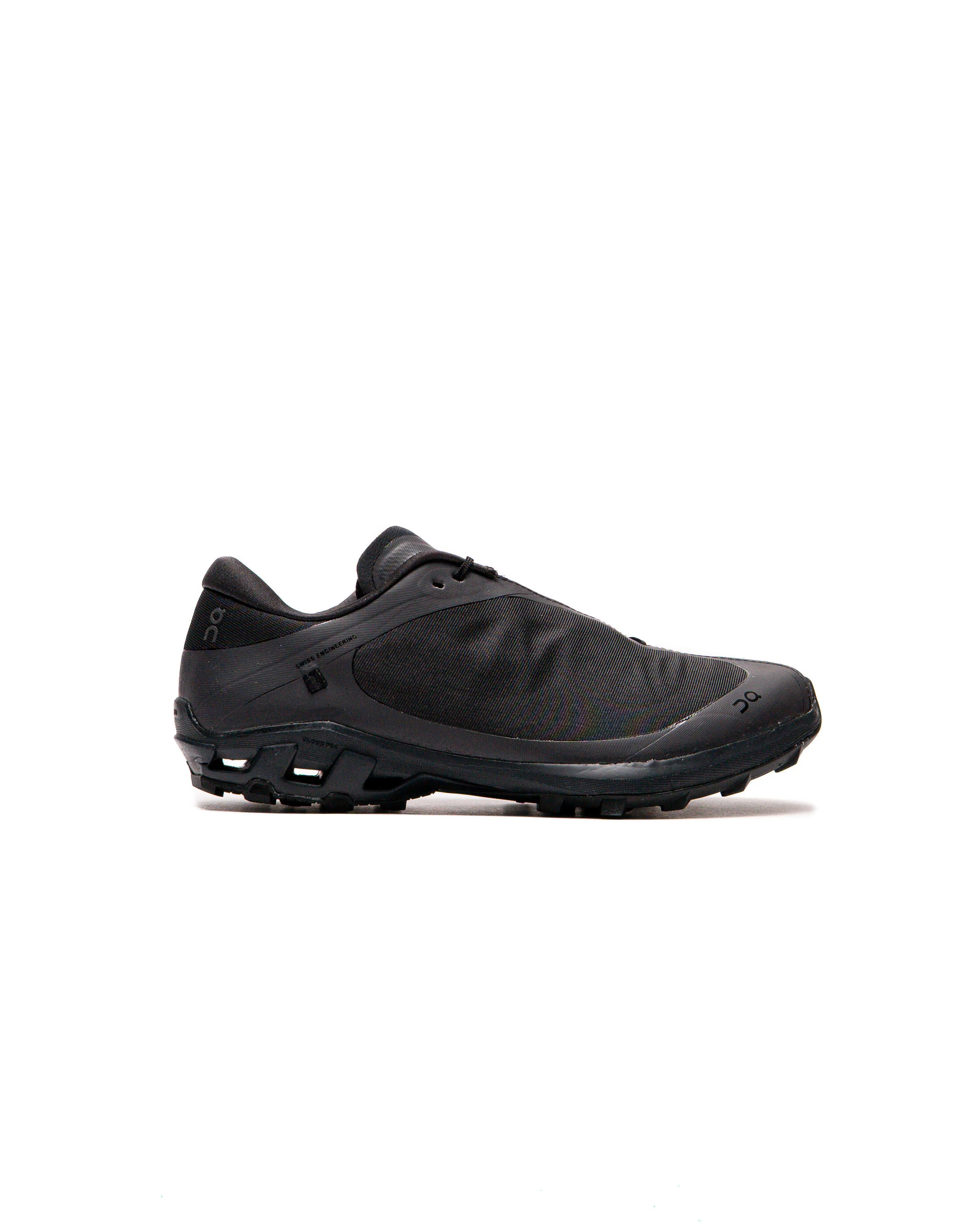 On Running x PAF WMNS Cloudventure Peak