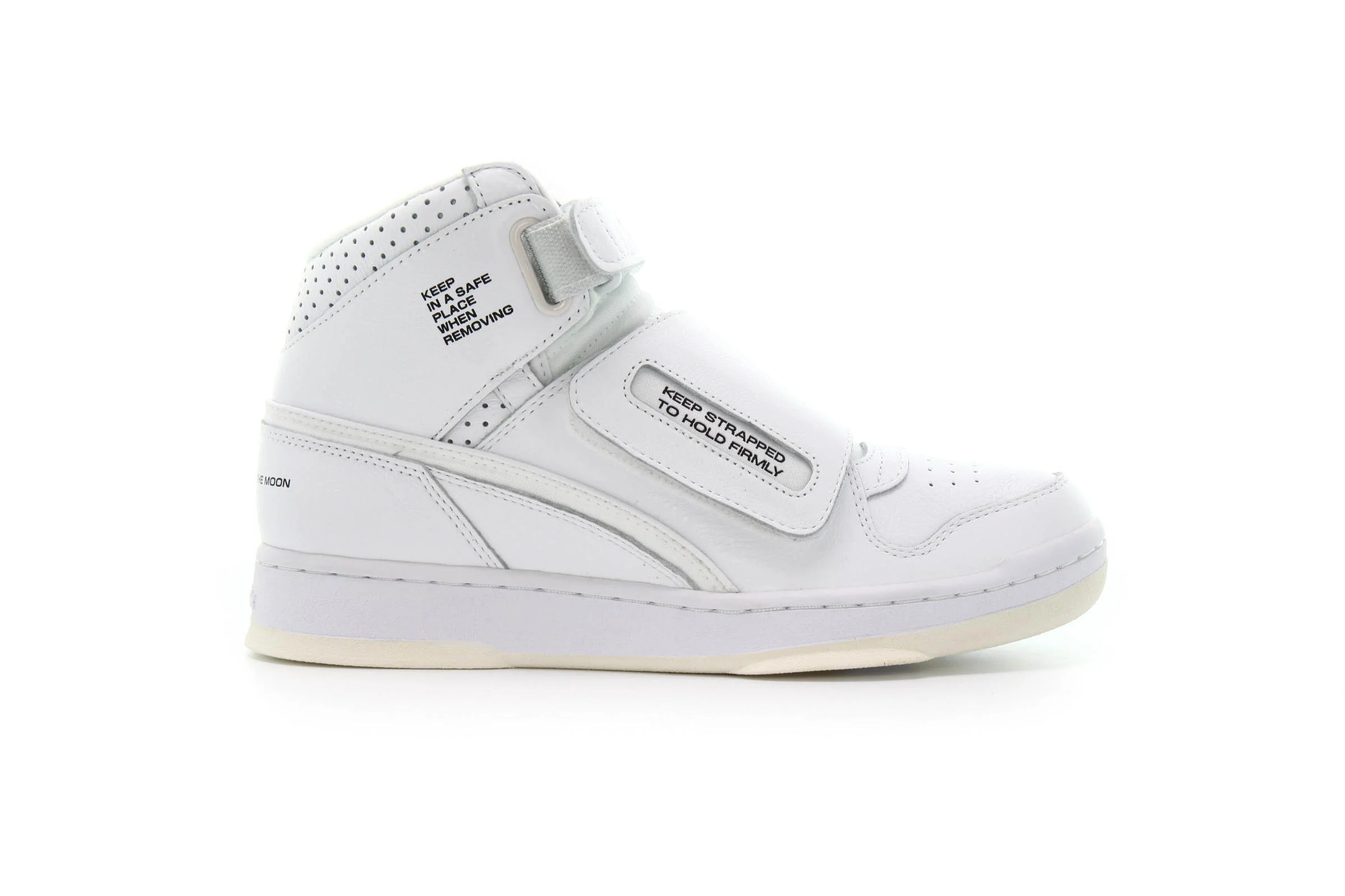 Reebok X MOUNTAIN RESEARCH ALIEN STOMPER "WHITE"