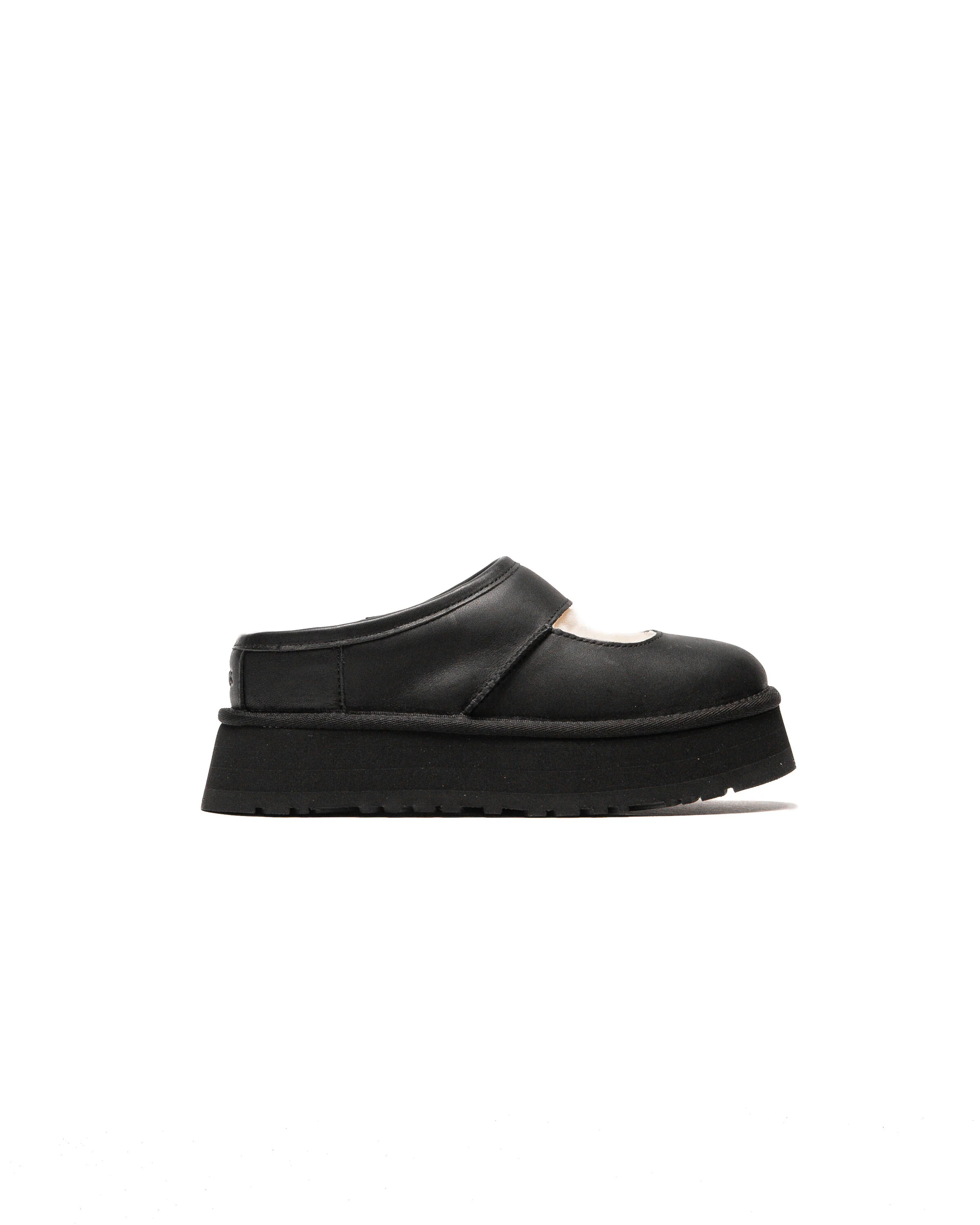 UGG WMNS BEA MARY JANE LTHR