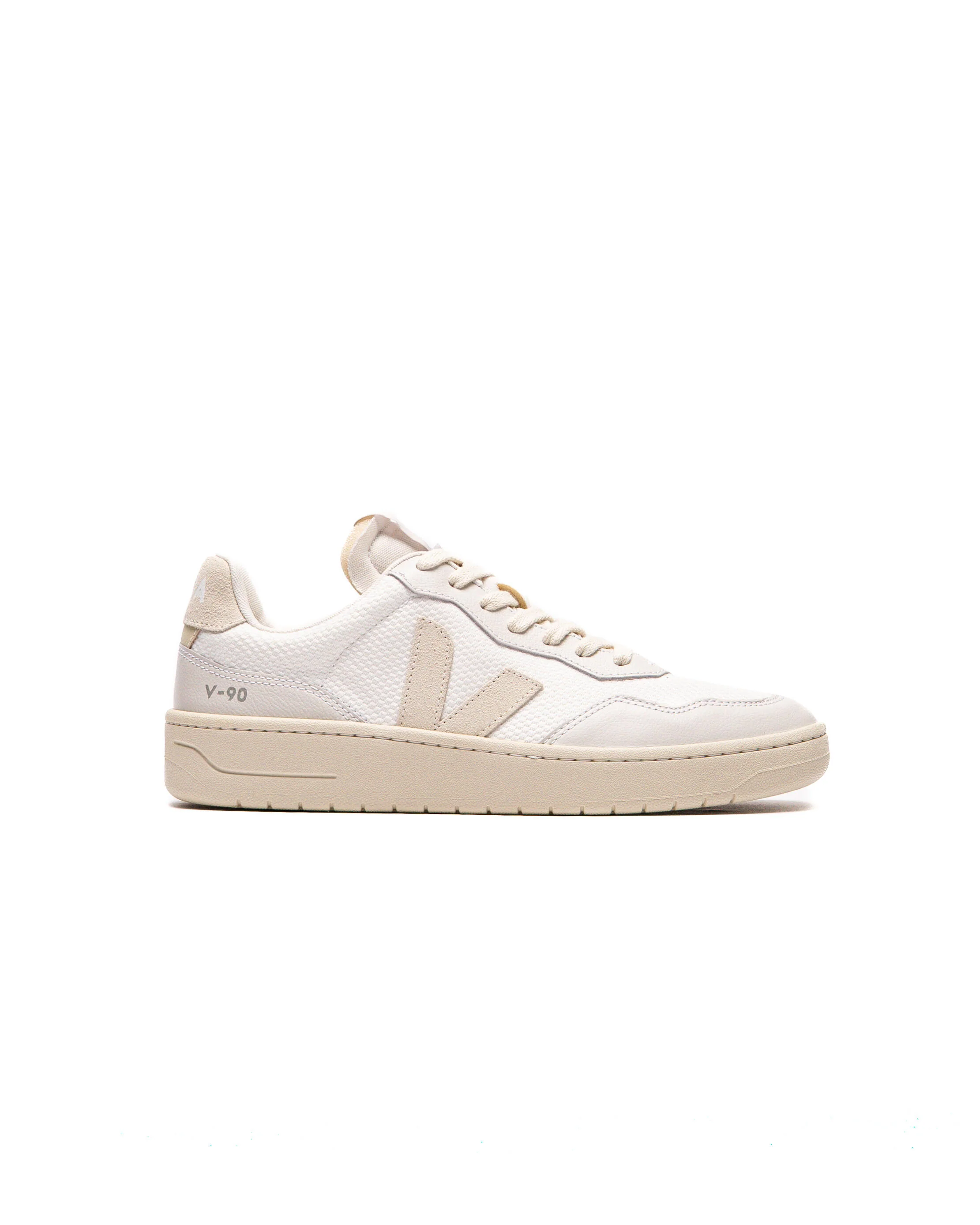 Veja V-90 B-MESH